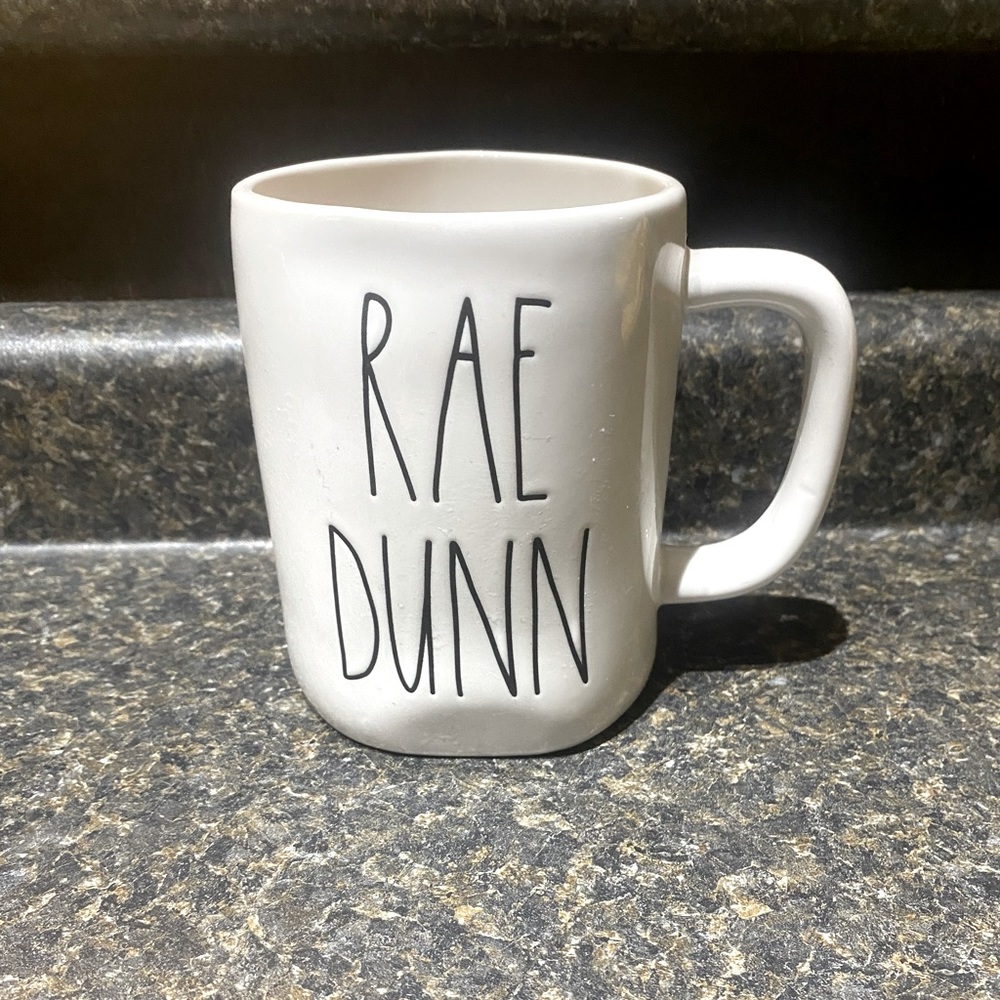 Rae Dunn mug ☕️